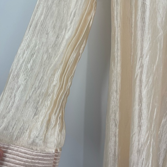 Vintage 80s Nylon Anthony Richards Long Lightweight Cream Robe with Pockets Larg - Picture 7 of 12